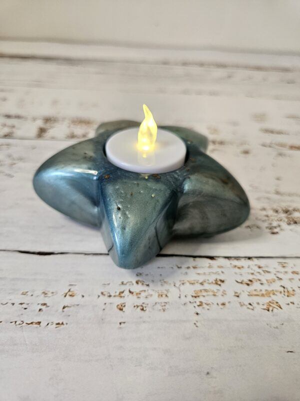 Star Shaped T-Light Holder